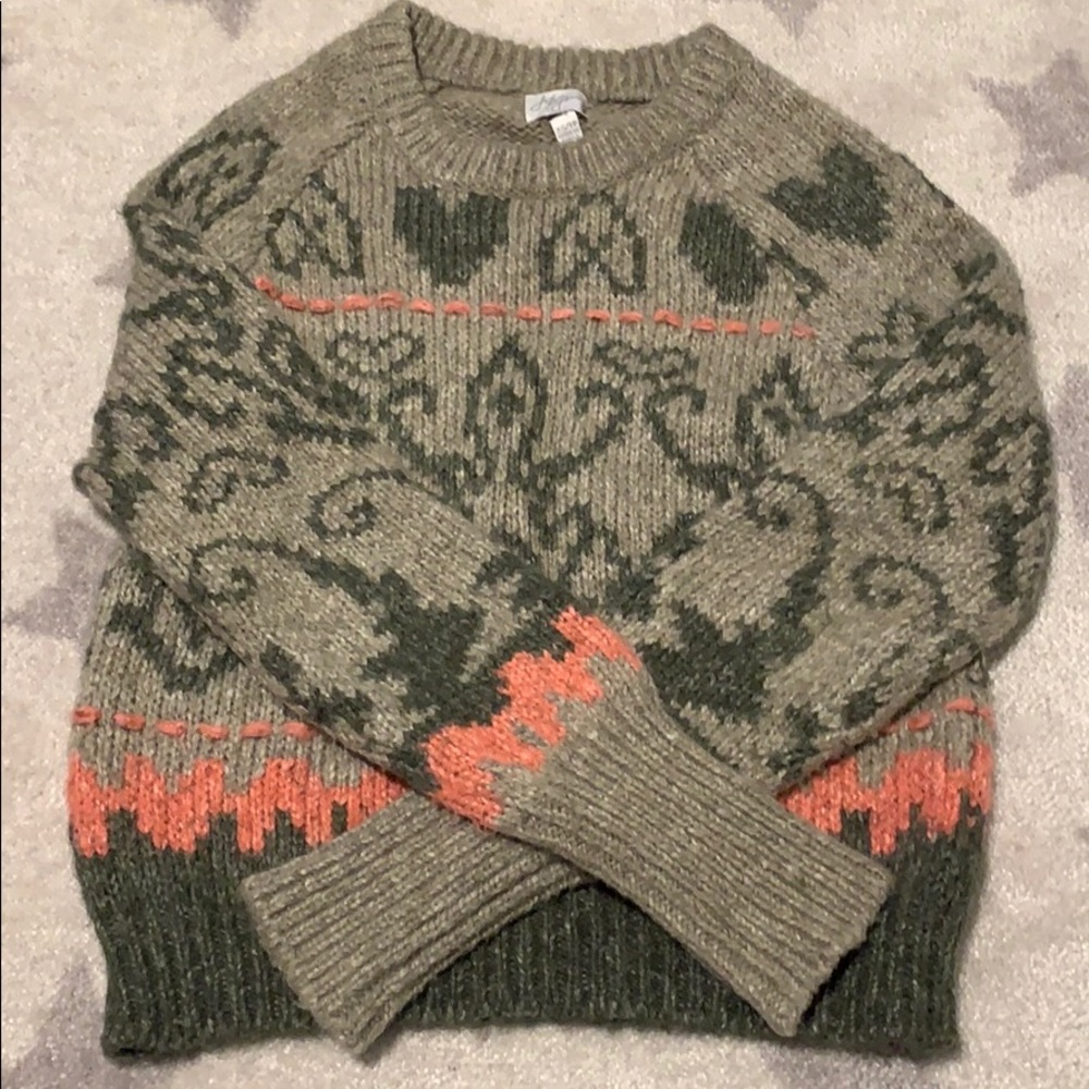knit sweater with beautiful pattern design